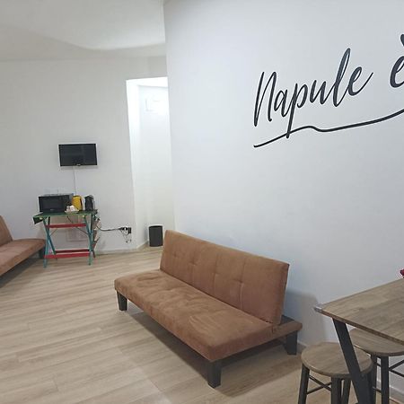 A Casa Di Ilaria Apartment Napoli Ngoại thất bức ảnh